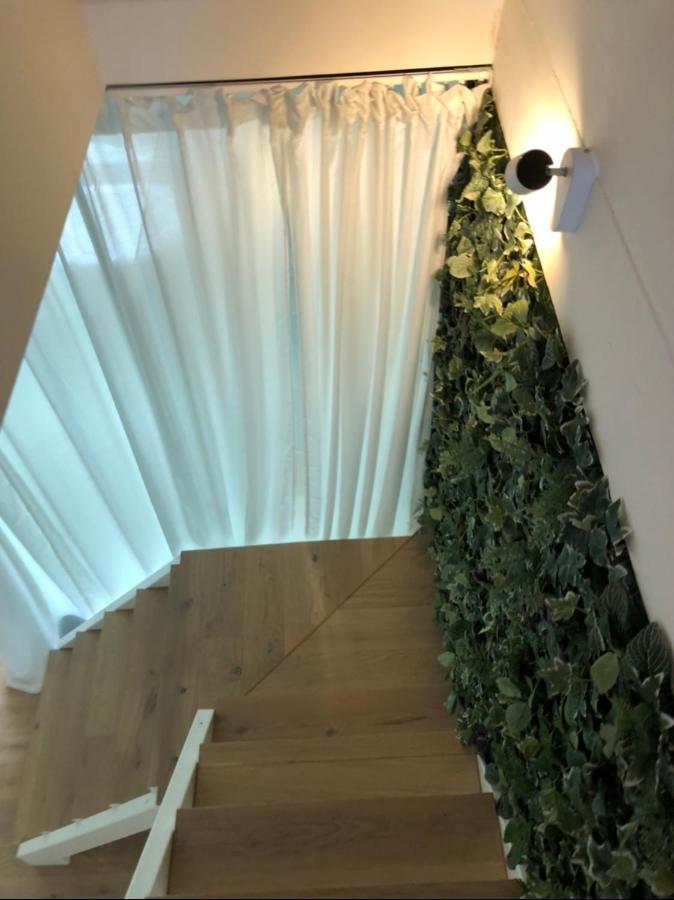 Lichtrijke Loft Bij Restaurant Den Olifant Lägenhet Ieper Exteriör bild