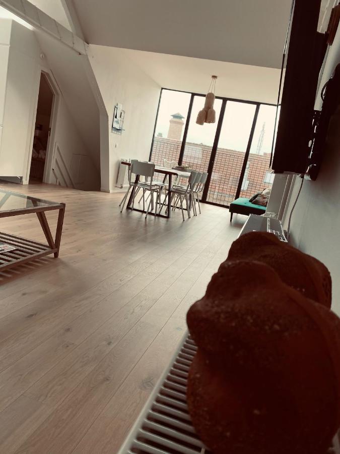 Lichtrijke Loft Bij Restaurant Den Olifant Lägenhet Ieper Exteriör bild