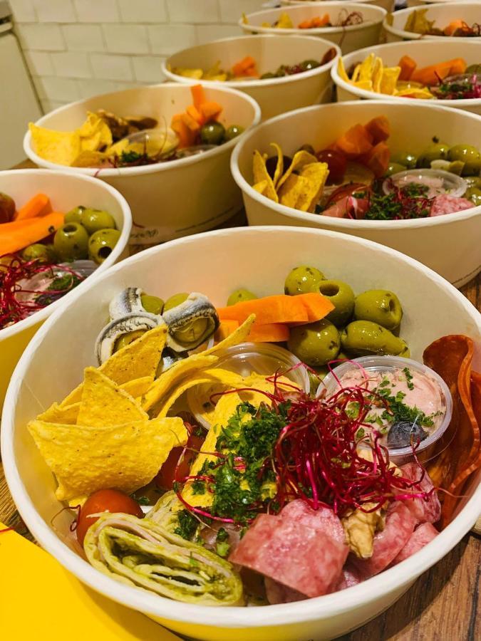 Lichtrijke Loft Bij Restaurant Den Olifant Lägenhet Ieper Exteriör bild
