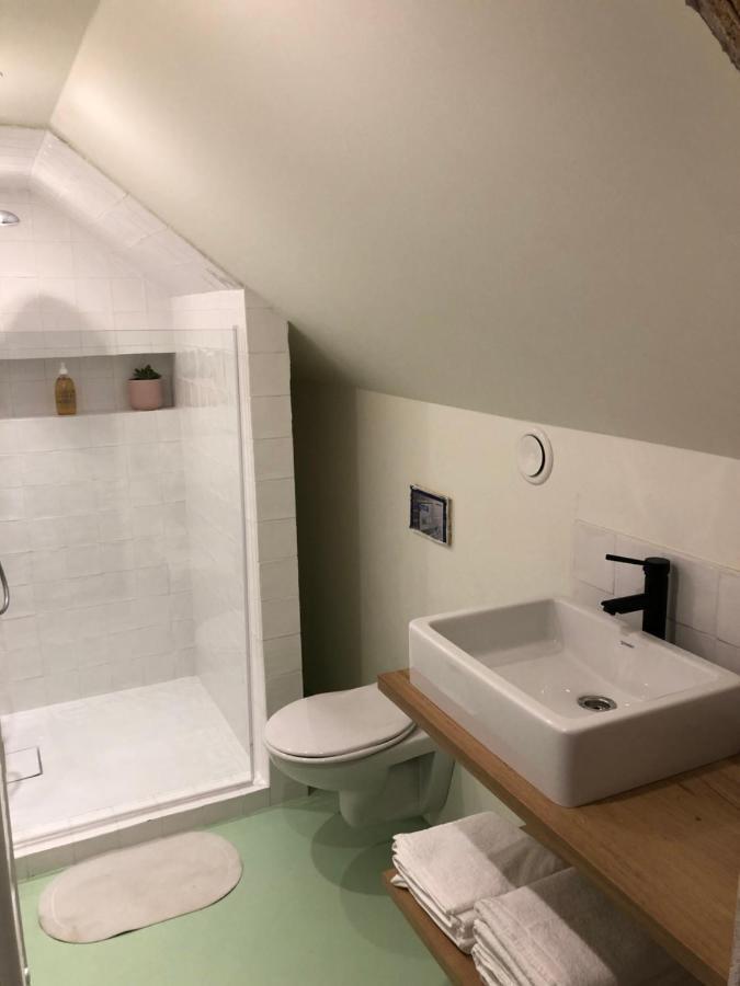 Lichtrijke Loft Bij Restaurant Den Olifant Lägenhet Ieper Exteriör bild